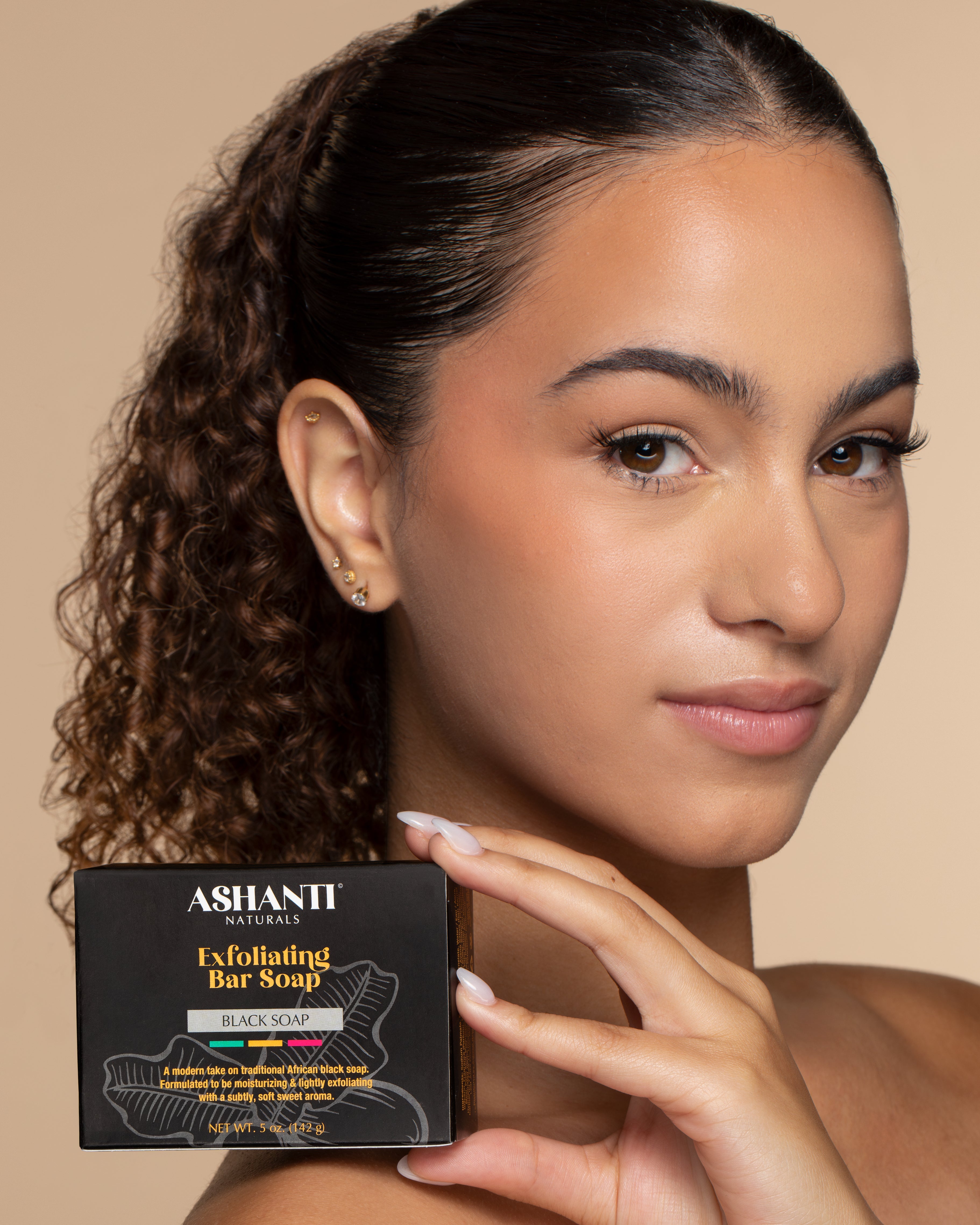 ASHANTI NATURALS Exfoliating Black Soap Bar
