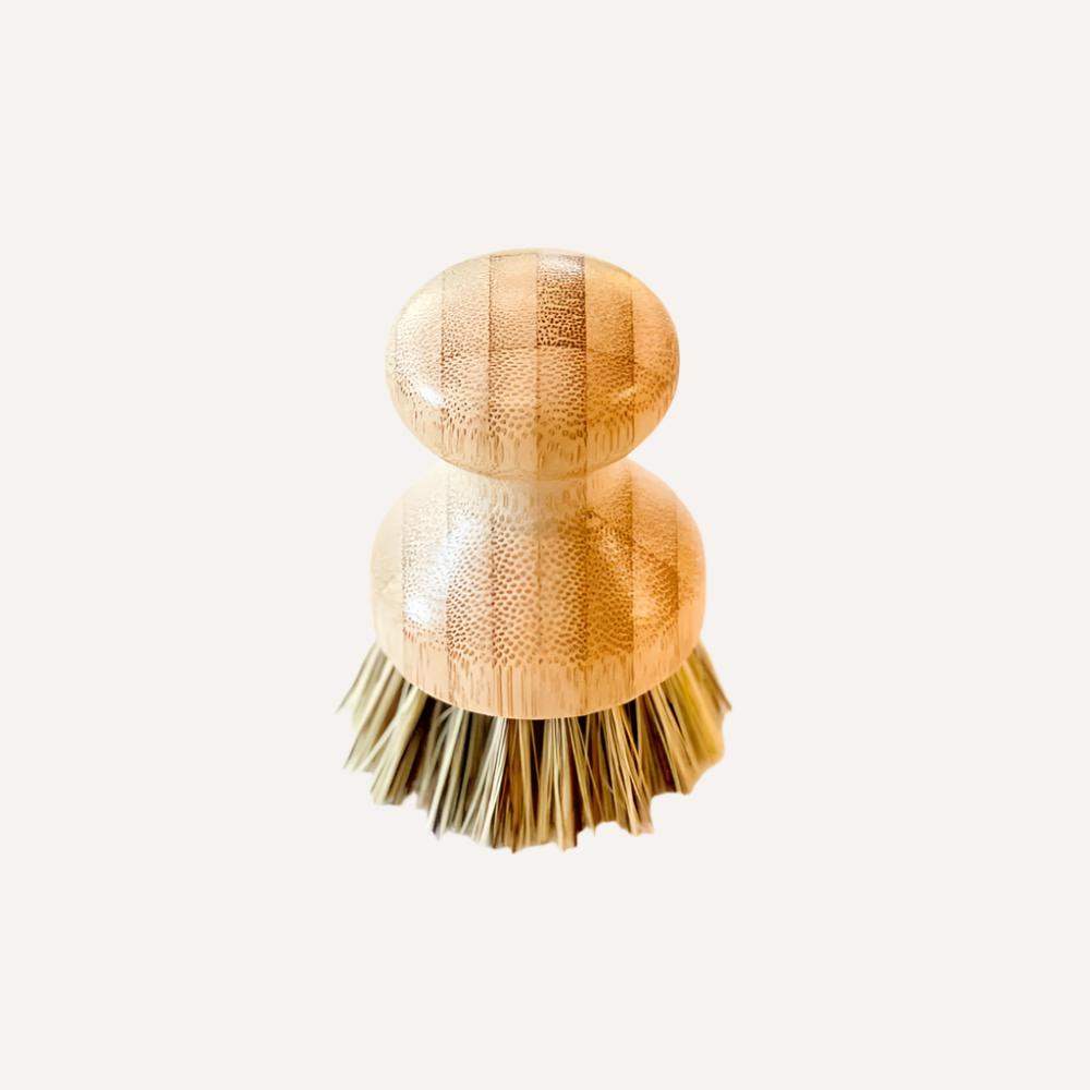 Sustainable Bamboo Pot Scrubber - Tough on Stains, Gentle on Earth