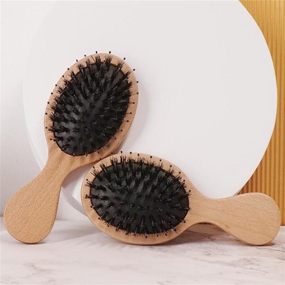 Mini Detangle Bamboo Travel Hairbrush – Compact & Gentle on Hair
