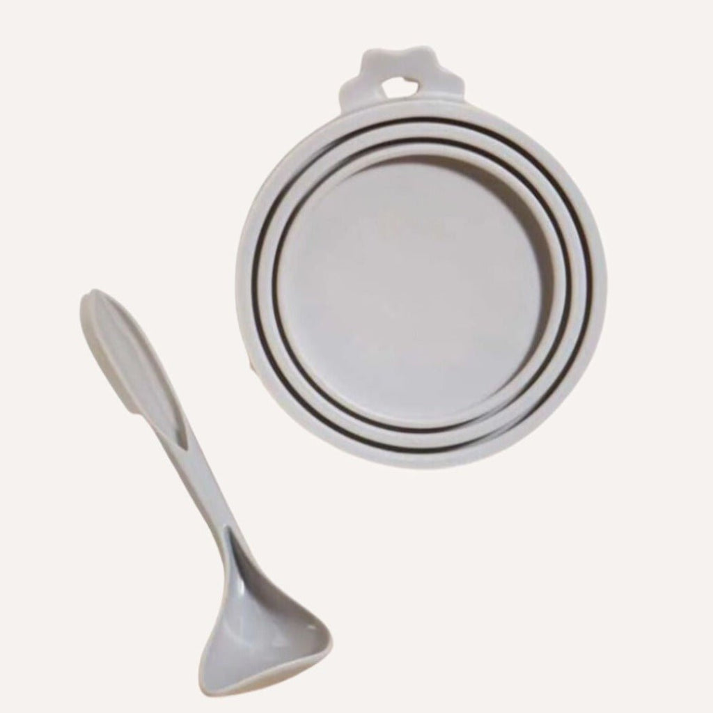 Pet Food Saver Lid with Spoon - BPA-Free Silicone, Keeps Food Fresh